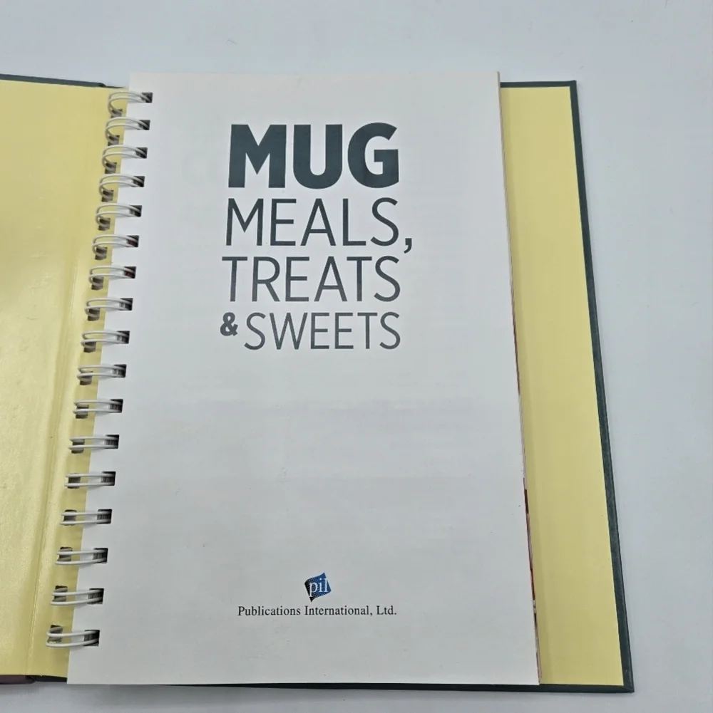 Mugs Meals, Treats & Sweets Cookbook